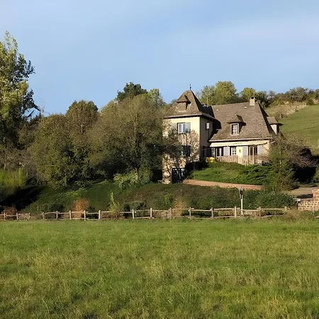 Tatil Evi La Maison De La Prade Clairvaux-d'Aveyron